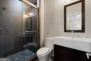 9111 Dara Ln, Great Falls, VA 22066 - Photo 45