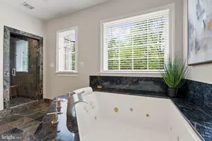 9111 Dara Ln, Great Falls, VA 22066 - Photo 39