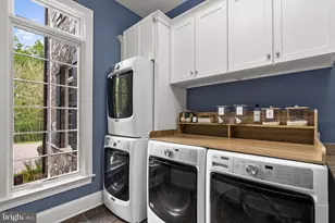9111 Dara Ln, Great Falls, VA 22066 - Photo 31