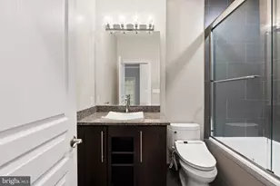 9111 Dara Ln, Great Falls, VA 22066 - Photo 53