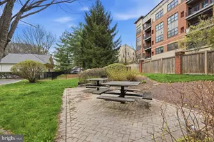 2931 Deer Hollow Way, Fairfax, VA 22031 - Photo 25