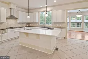 6251 Linway Terrace, McLean, VA 22101 - Photo 17