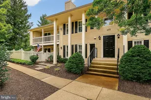 10194 Ashbrooke Ct, Oakton, VA 22124 - Photo 3