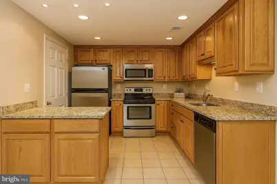 10194 Ashbrooke Court #119, Oakton, VA 22124 - Photo 5