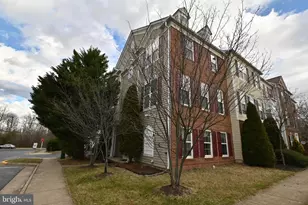 5027 Village Fountain Pl, Centreville, VA 20120 - Photo 39