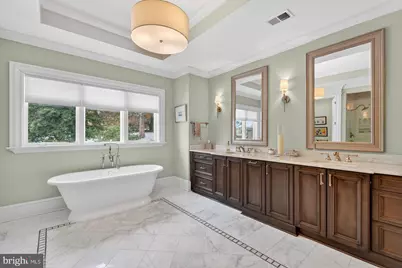 1420 Kurtz Road, McLean, VA 22101 - Photo 17