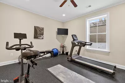 1420 Kurtz Road, McLean, VA 22101 - Photo 31