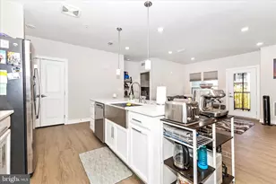 12865 Mosaic Pk Wy, Herndon, VA 20171 - Photo 17