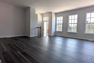 2593 James Madison Cir, Herndon, VA 20171 - Photo 3