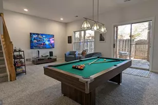 2593 James Madison Cir, Herndon, VA 20171 - Photo 43