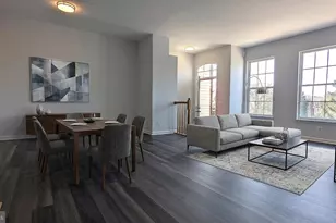 2593 James Madison Cir, Herndon, VA 20171 - Photo 3