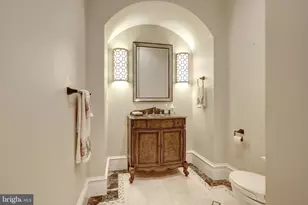 1239 Daleview Dr, McLean, VA 22102 - Photo 13