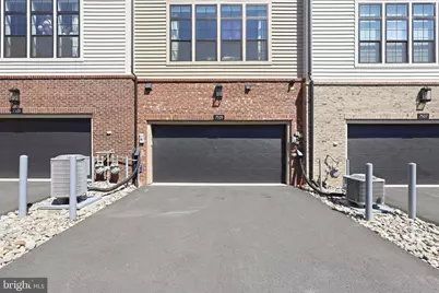 7509 Sawyer Farm Way #2002, McLean, VA 22102 - Photo 3