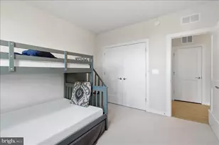 13538 Sayward Blvd, Herndon, VA 20171 - Photo 23