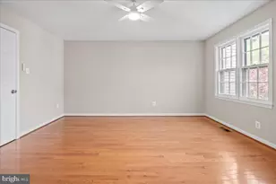 9606 Scotch Haven Dr, Vienna, VA 22181 - Photo 23