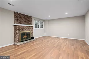 9606 Scotch Haven Dr, Vienna, VA 22181 - Photo 35