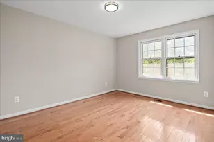 9606 Scotch Haven Dr, Vienna, VA 22181 - Photo 31