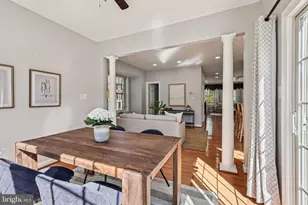 12915 Starters Ln, Fairfax, VA 22033 - Photo 13