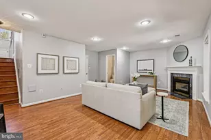 12915 Starters Ln, Fairfax, VA 22033 - Photo 43