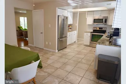 1434 Yellowwood Court, Reston, VA 20190 - Photo 5