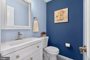 8426 Grenoble Ct, Springfield, VA 22152 - Photo 25