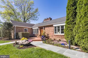 9352 Mt Vernon Cir, Alexandria, VA 22309 - Photo 3