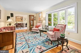 9352 Mt Vernon Cir, Alexandria, VA 22309 - Photo 7
