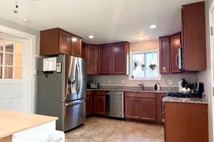 2916 Meadow Ln, Falls Church, VA 22042 - Photo 9