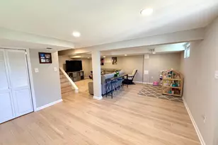 2916 Meadow Ln, Falls Church, VA 22042 - Photo 21