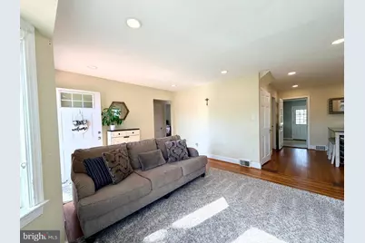 2916 Meadow Lane, Falls Church, VA 22042 - Photo 5