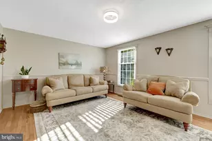 2212 Stirrup Iron Ln, Reston, VA 20191 - Photo 9