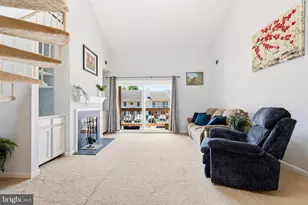 6060 Essex House Square, Alexandria, VA 22310 - Photo 9