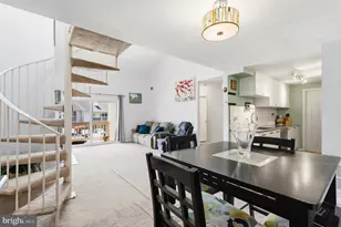 6060 Essex House Square, Alexandria, VA 22310 - Photo 11