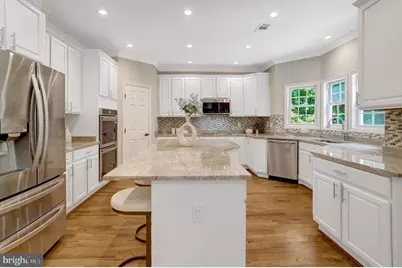 8713 Oak Leaf Drive, Alexandria, VA 22309 - Photo 11