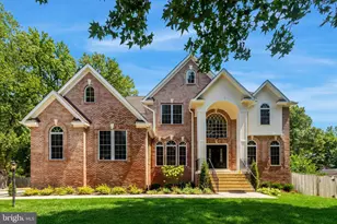 8713 Oak Leaf Dr, Alexandria, VA 22309 - Photo 1