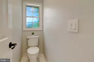 8713 Oak Leaf Dr, Alexandria, VA 22309 - Photo 57