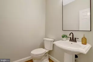 8713 Oak Leaf Dr, Alexandria, VA 22309 - Photo 21