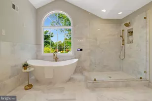8713 Oak Leaf Dr, Alexandria, VA 22309 - Photo 53