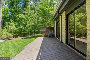 12108 Quorn Ln, Reston, VA 20191 - Photo 39