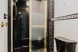 8608 Queen Elizabeth Blvd, Annandale, VA 22003 - Photo 21