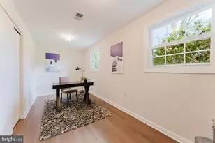 8608 Queen Elizabeth Blvd, Annandale, VA 22003 - Photo 29