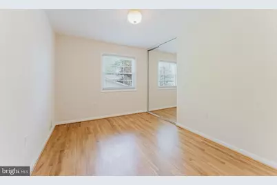 8608 Queen Elizabeth Boulevard, Annandale, VA 22003 - Photo 25