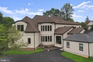 7301 Calvert St, Annandale, VA 22003 - Photo 103