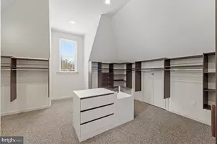 7301 Calvert St, Annandale, VA 22003 - Photo 51