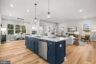 7505 Magarity Rd, Falls Church, VA 22043 - Photo 15