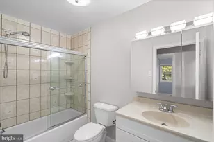 3605 Tristan Ct, Annandale, VA 22003 - Photo 31
