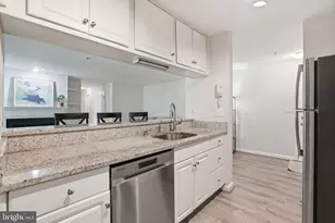 4116 Monument Ct, Fairfax, VA 22033 - Photo 7