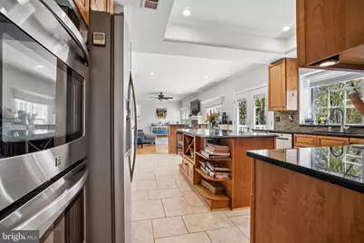 4114 Westman Court, Alexandria, VA 22306 - Photo 9