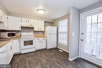 1915 Belmont Ridge Court, Reston, VA 20191 - Photo 7