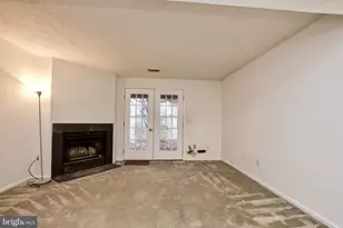 1915 Belmont Ridge Ct, Reston, VA 20191 - Photo 23